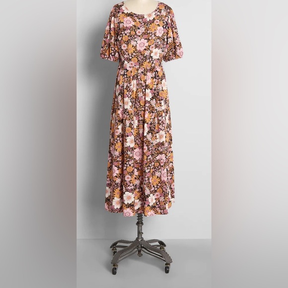Princess Highway Dresses & Skirts - ModCloth X Princess Highway Floral Harvest MIDI Dress NWT
